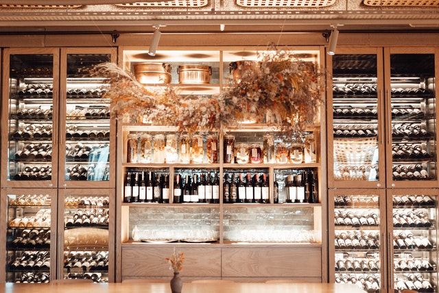 cave a vin de degustation